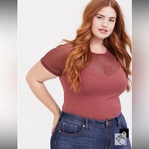 Torrid Foxy Mesh Inset Tee Size 3